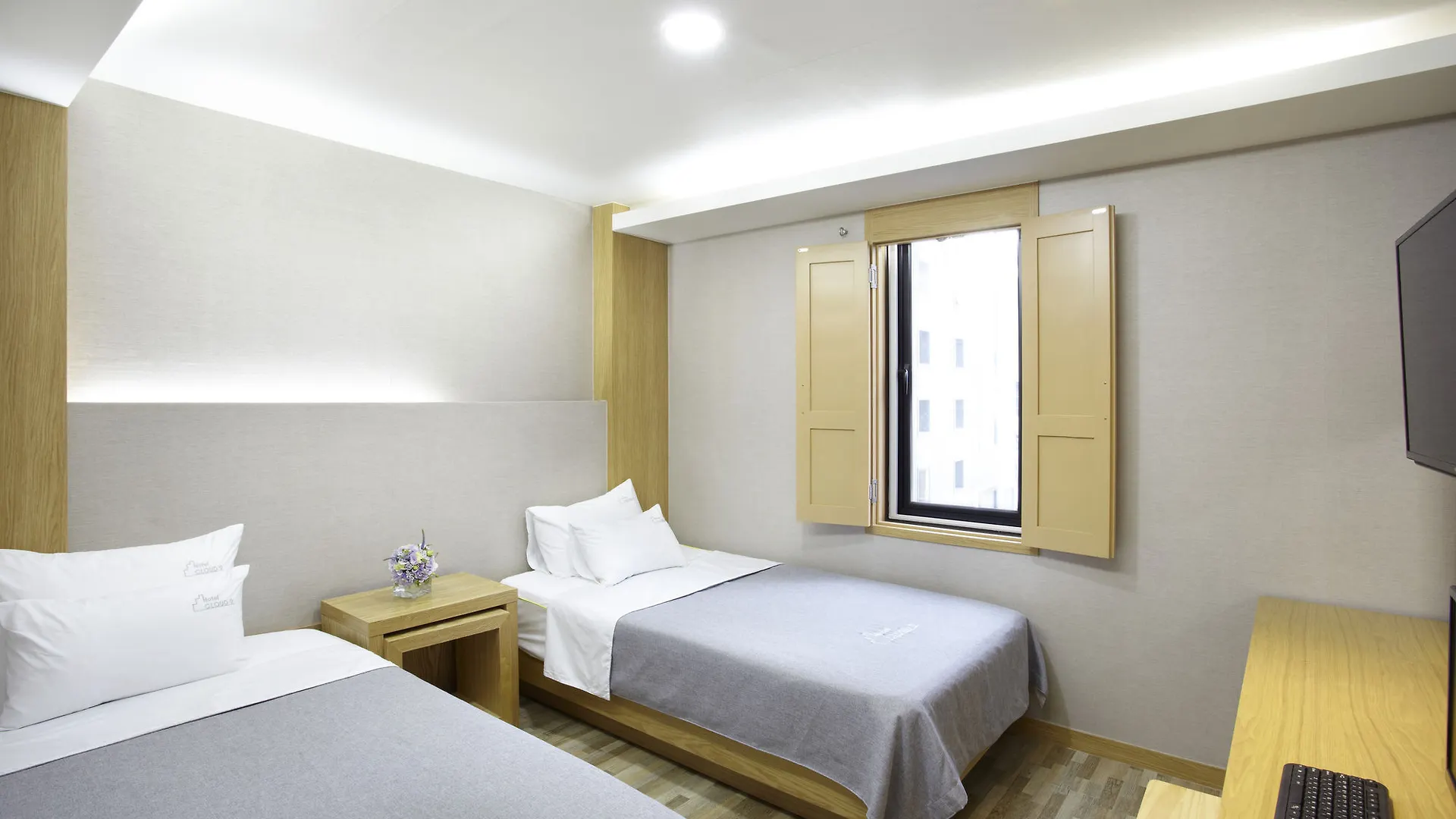 Cloud 9 Hotel Busan